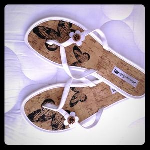 American Eagle White Flip Flops