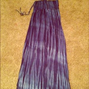 Comfy blue tie dye maxi dress