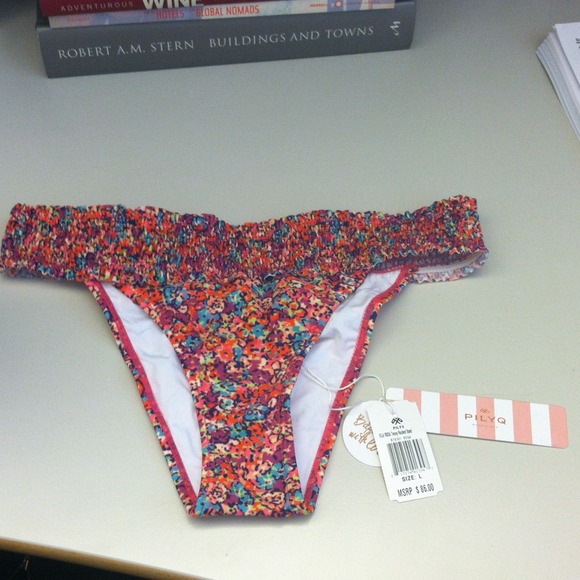 Pilyo bathing suit bottom - Picture 1 of 1