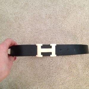 Black waist belt with gold buckle