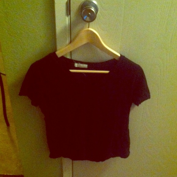 Forever 21 black v neck tee