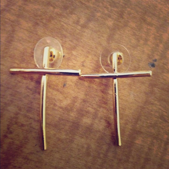 Nastygal cross earrings!