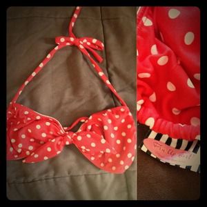 Pin up girl swim top ❤