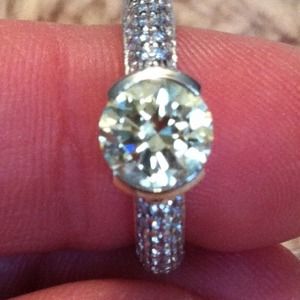 Sunshine yellow cz ring🌼sale🌼