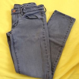 American eagle grey jeans