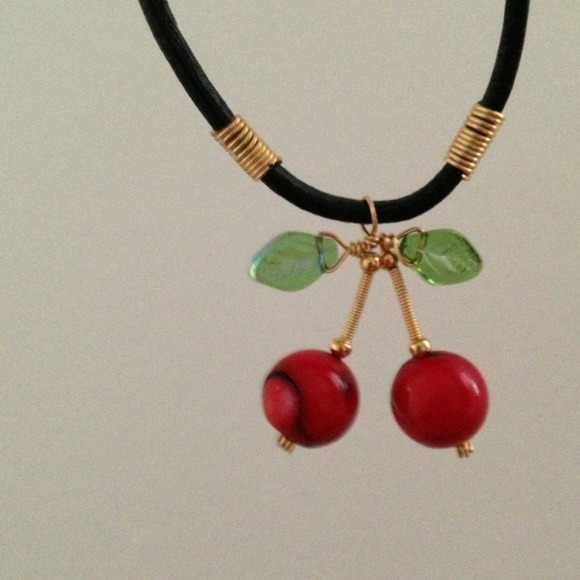 Necklace and earrings set 🍒