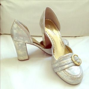 ⛔Reserved for @britunia Anne Michelle Buckle Heels