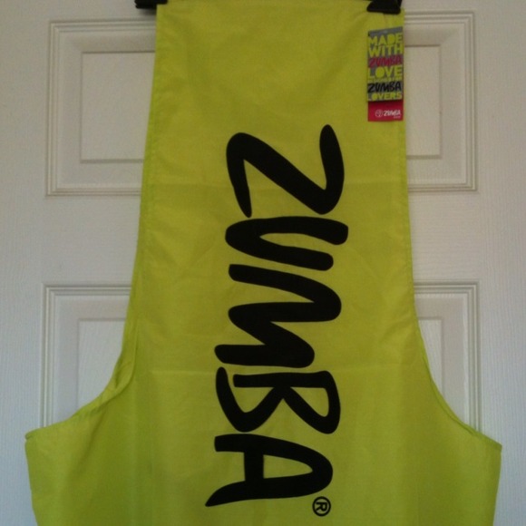 Zumba bag  (no trades) - Picture 2 of 4