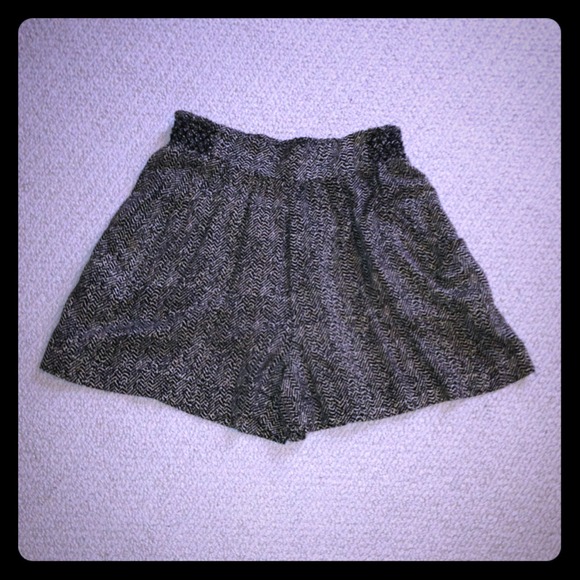Printed high waisted shorts