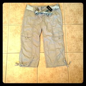 Size 4 brand new gray express cargo capris!!
