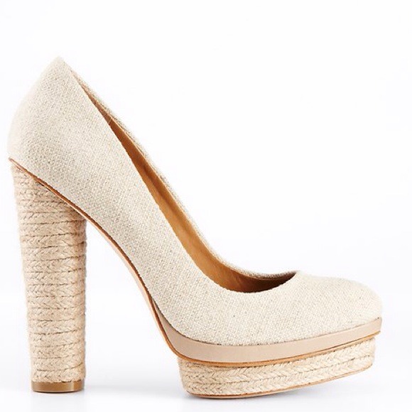 Ann Taylor Shoes - 🎉SALE🎉Ann Taylor Carly Canvas Platform