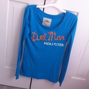 Blue long sleeve shirt