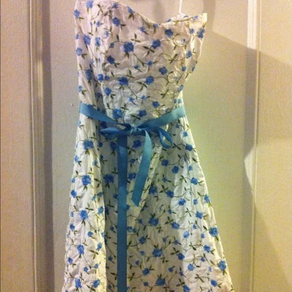Shoshanna strapless blue floral dress