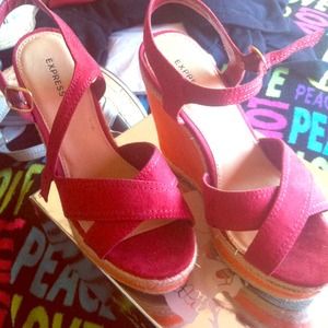 Express never been worn wedges