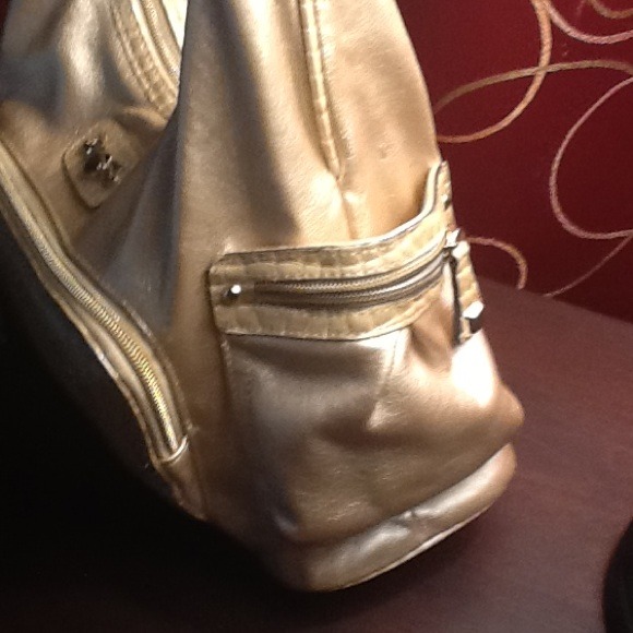 Kathy Zealand Purse - Picture 3 of 4