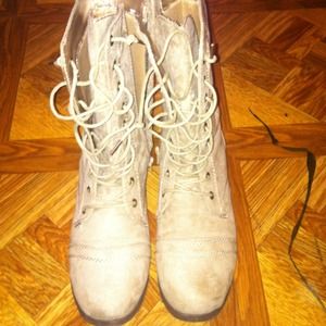 🎉🎉SOLD TO @kennahallett🎉🎉