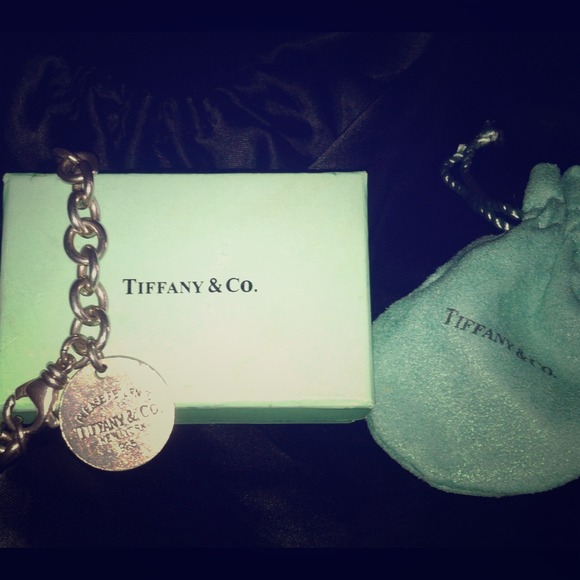 SOLD! 💯Authentic "Return To Tiffany" Bracelet