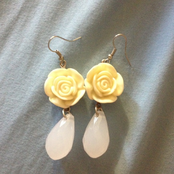 Forever 21 earrings