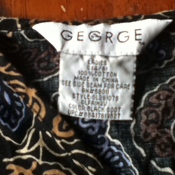 Floral tank top! 1st pic is the back - Picture 3 of 3