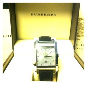Burberry watchRESERVED FOR JEAN128