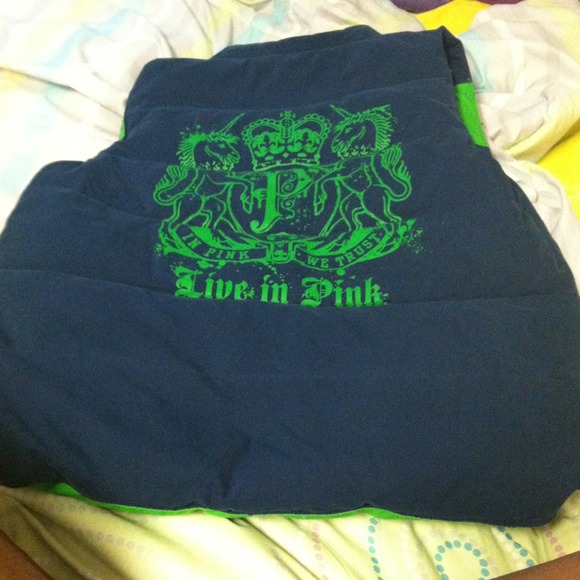 Ski vest from Victoria secret pink - Picture 2 of 2