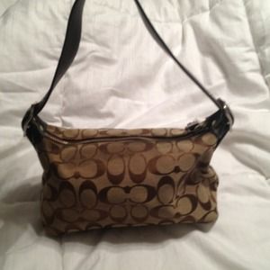 Reduced🎉 Coach brown shoulder purse