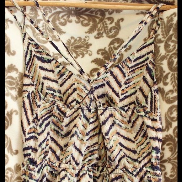 *sold* chevron multicolor flirty tank - Picture 2 of 4