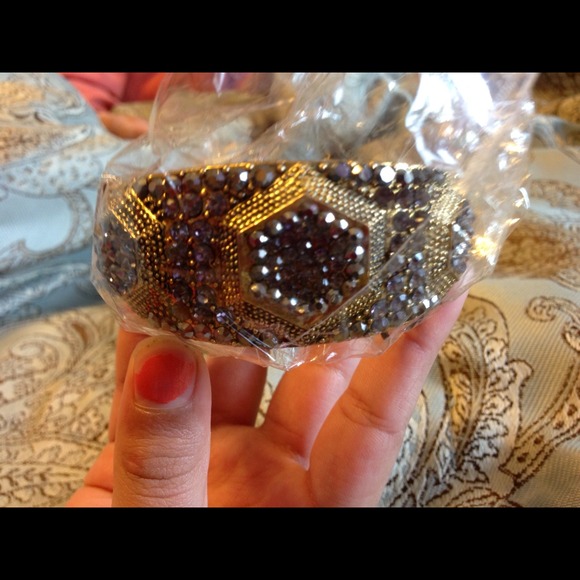 Bangle - Picture 2 of 2