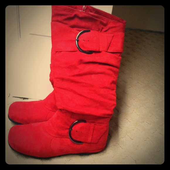 Red boots!
