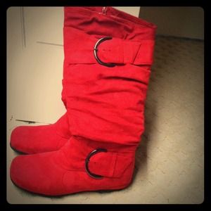 Red boots!