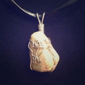 Silver wire an natural speckled gemstone pendant