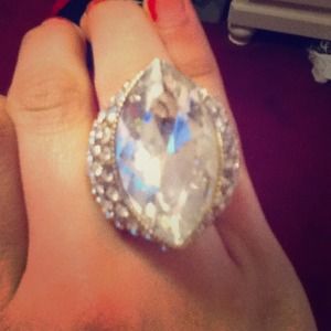 Buckle big diamond ring