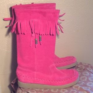 Report Dubai Pink Suede Moccasin Boots Size 8 NWOT