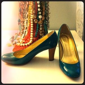 RESERVED J Crew Juliet green heels size 6.5