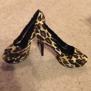 Jessica Simpson Heels