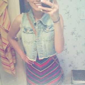 Sleeveless Jean Jacket!