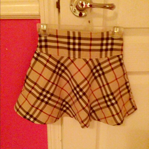 Burberry kids skirt