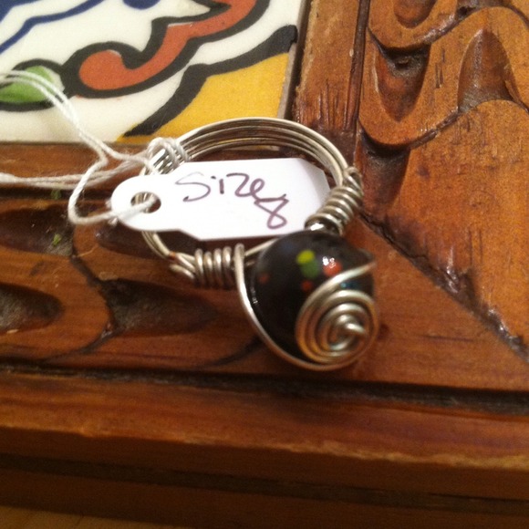 Size 8 silver wire and black glass bead ring