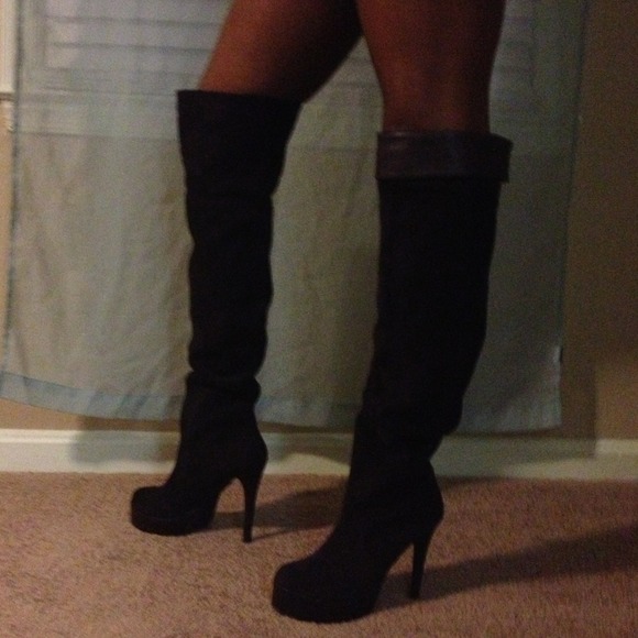 BCBG suede plum knee boots