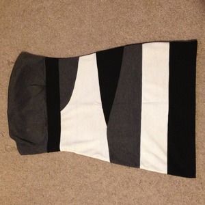 Black,Grey,White stripped dress