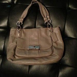 ❗Reduced ❗Authentic Coach leather shoulder bag