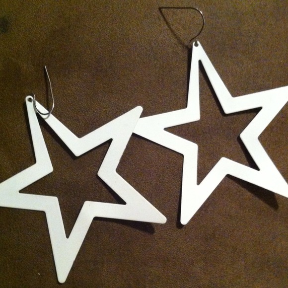 SOLD💜White Star Earrings💜