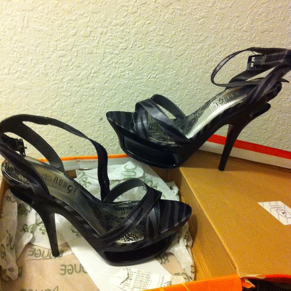 !!Reduced!!Zebra print markdown