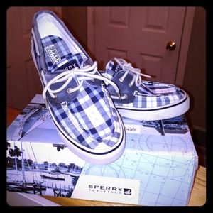 Size 6 women Sperry Top-Sider