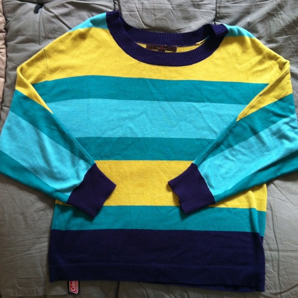 Fever dolman sleeve striped sweater - Picture 2 of 2