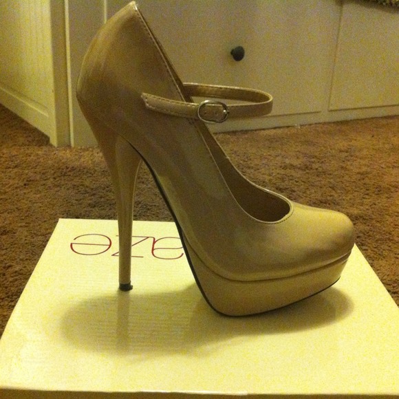 Cute heels