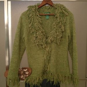 Super fun Spring Green sweater size M