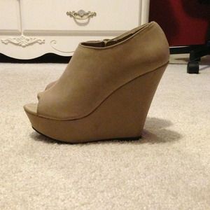 Tan pleather Heel/Wedges