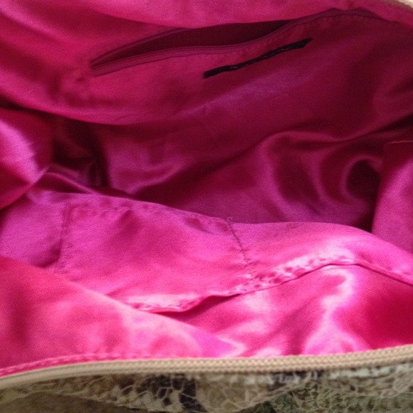 🎀SOLD🎀Rampage, Faux Snake Print Bag - Picture 2 of 4