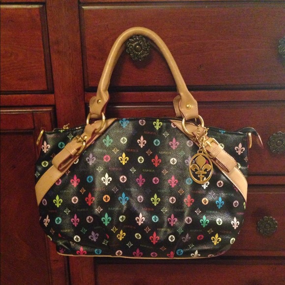 Different color fleur dis Le purse